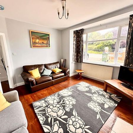 5 Bed Property In Se12 Londra Dış mekan fotoğraf