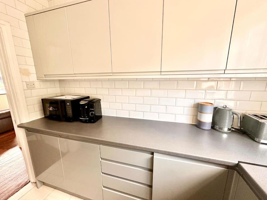 5 Bed Property In Se12 Londra Dış mekan fotoğraf