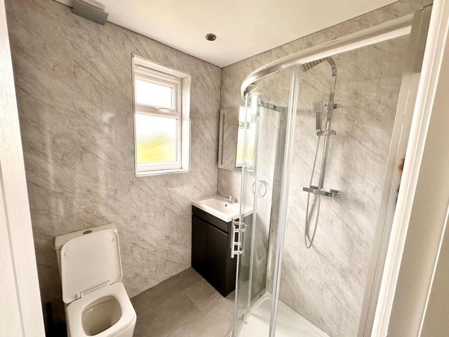 5 Bed Property In Se12 Londra Dış mekan fotoğraf
