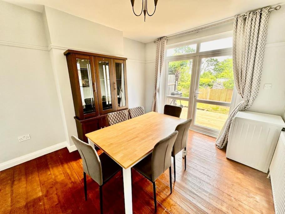5 Bed Property In Se12 Londra Dış mekan fotoğraf